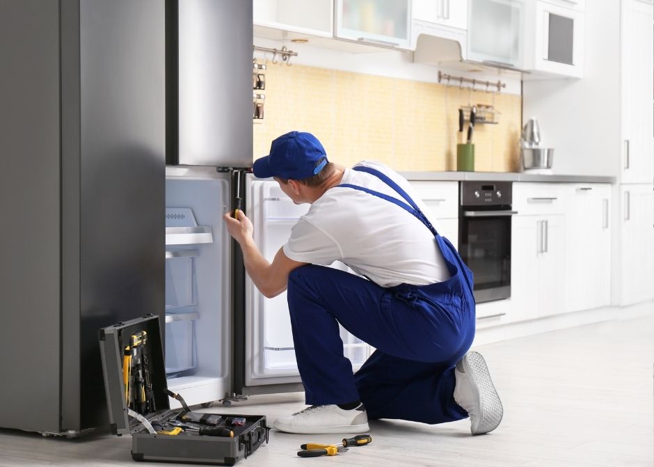 Konak buzdolabı servisi - yerinde müdahale